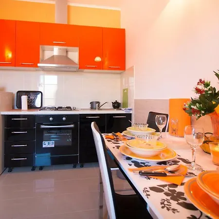 Apartman Dujo&neda * Kaštela